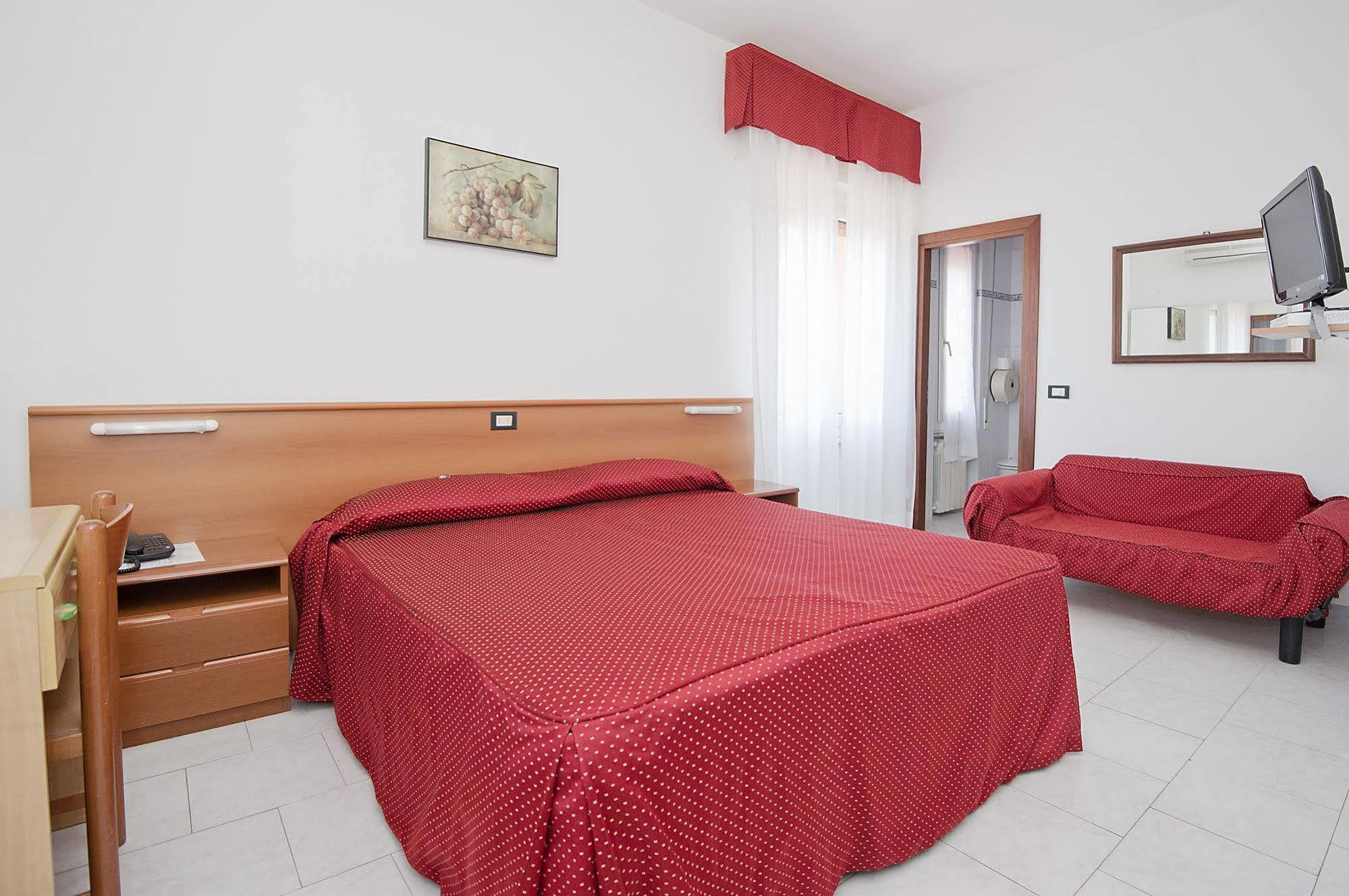 Hotel Nella Ла-Спеція Екстер'єр фото