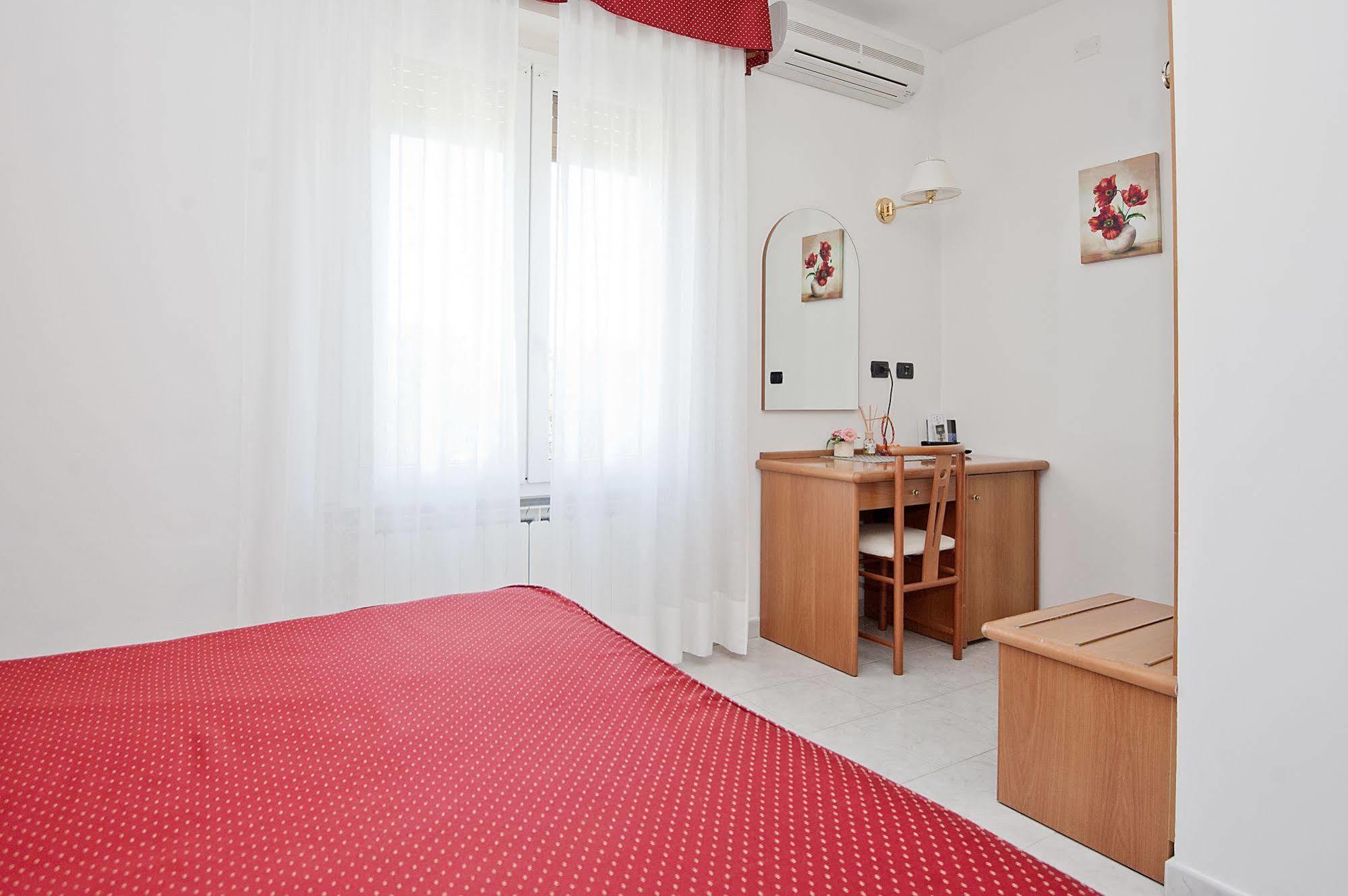 Hotel Nella Ла-Спеція Екстер'єр фото