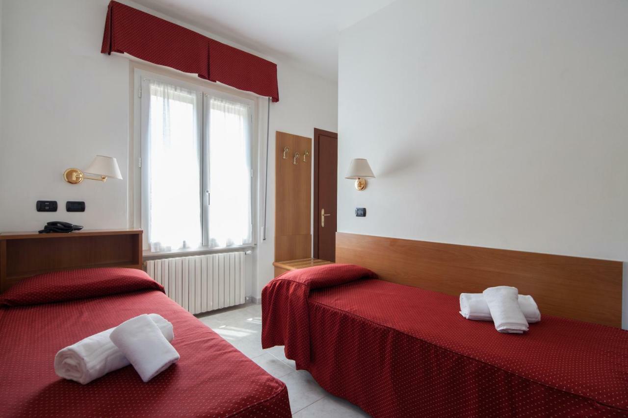 Hotel Nella Ла-Спеція Екстер'єр фото