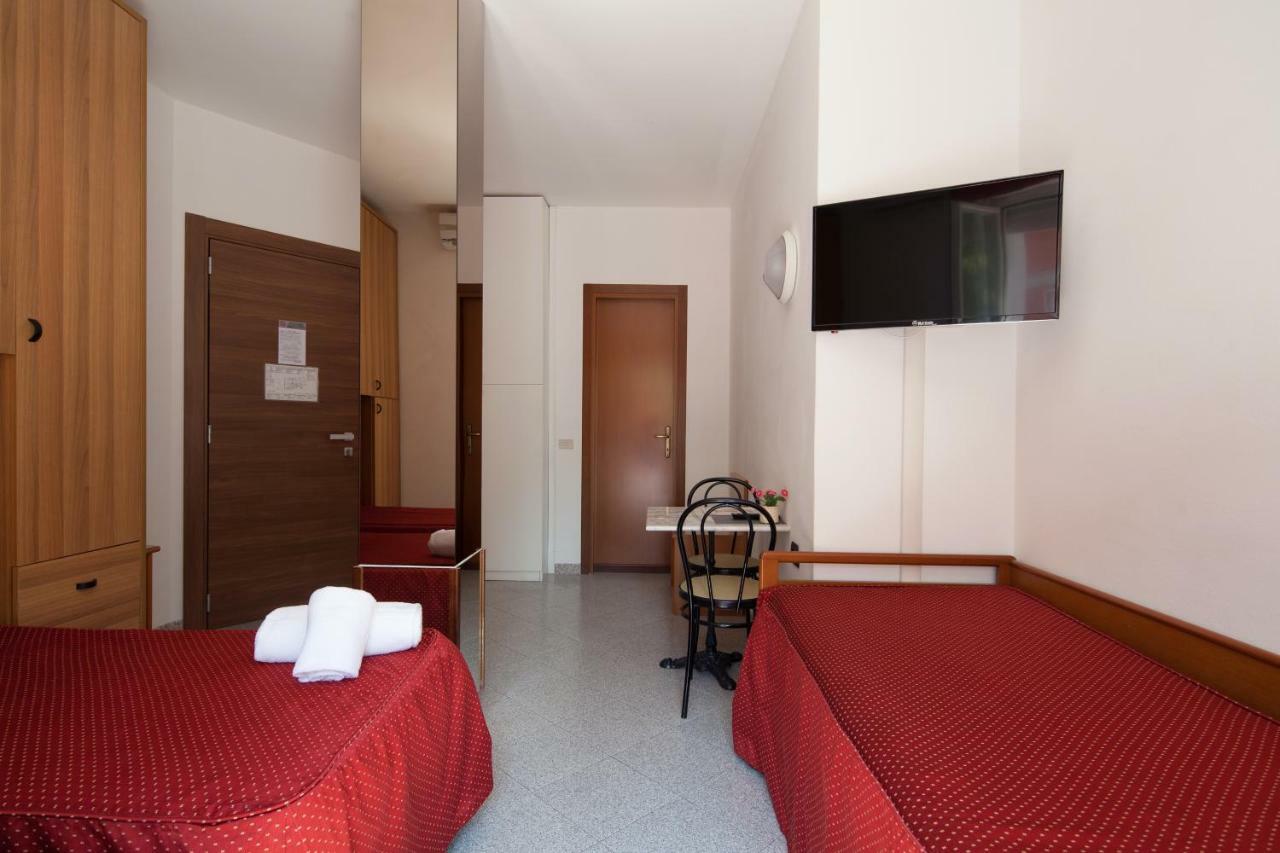 Hotel Nella Ла-Спеція Екстер'єр фото