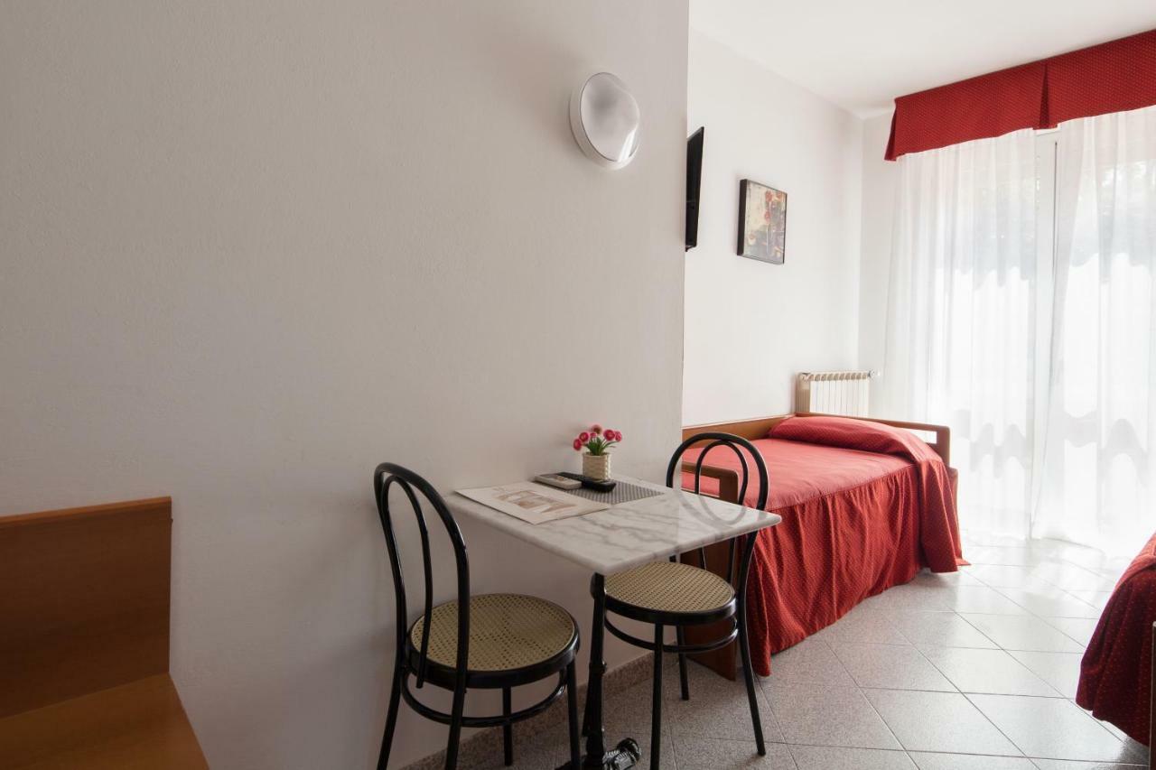 Hotel Nella Ла-Спеція Екстер'єр фото
