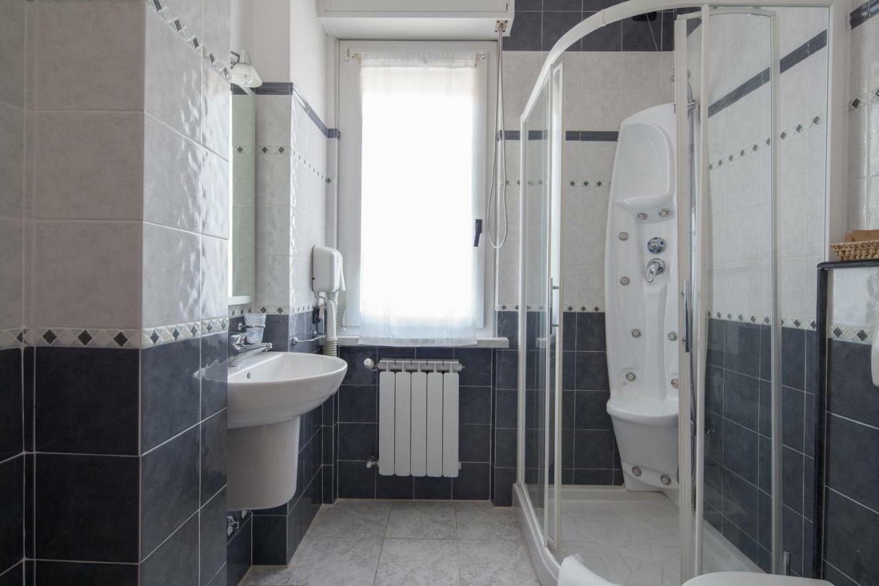 Hotel Nella Ла-Спеція Екстер'єр фото