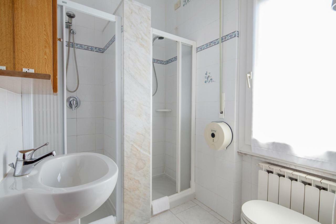 Hotel Nella Ла-Спеція Екстер'єр фото