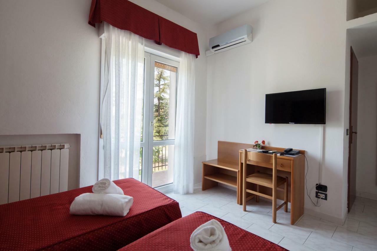 Hotel Nella Ла-Спеція Екстер'єр фото